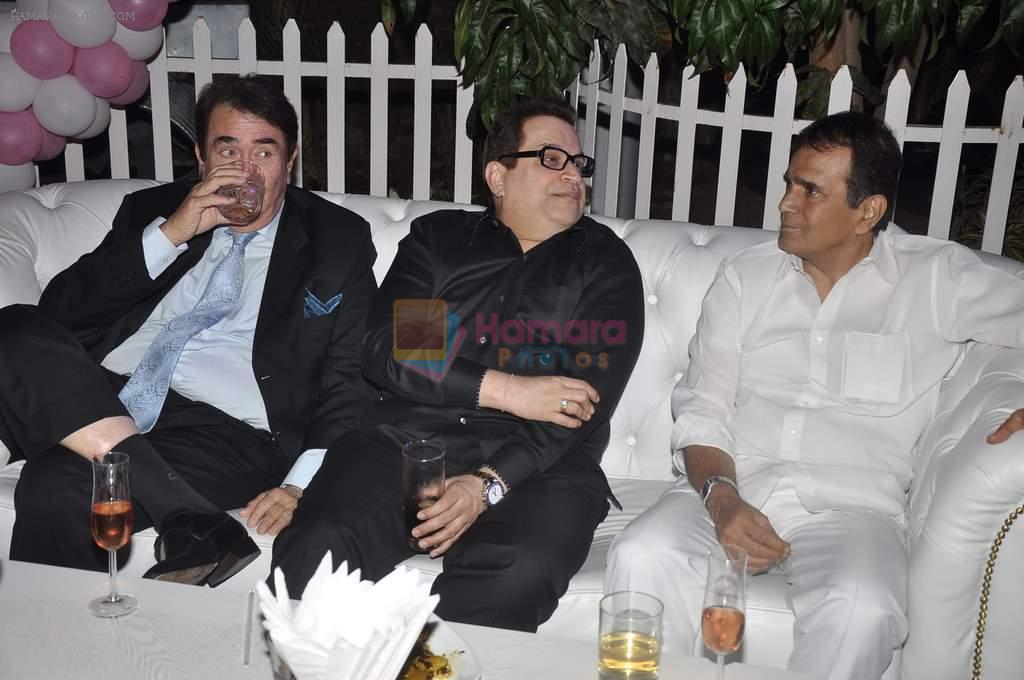 Randhir Kapoor, Ramesh Taurani, Abbas Mastan at Ameesha Patel's Desi Magic completion party in Villa 69, Mumbai on 14th Feb 2014