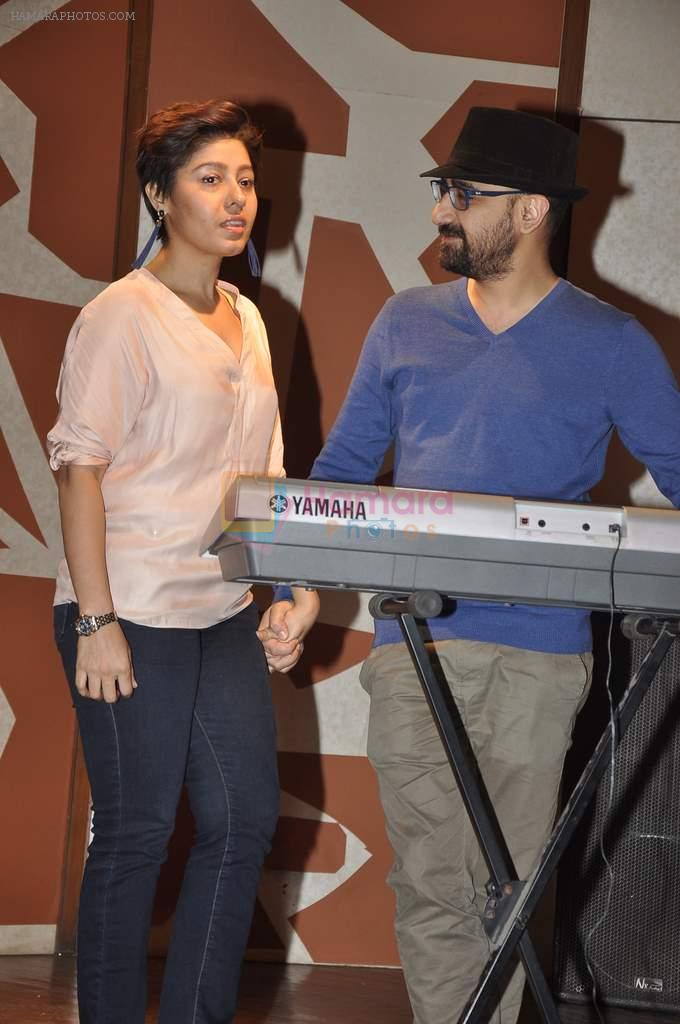 Sunidhi Chauhan with her husband Hitesh Sonik  at the recording of Amol Gupte's music video in Mumbai on 16th feb 2014