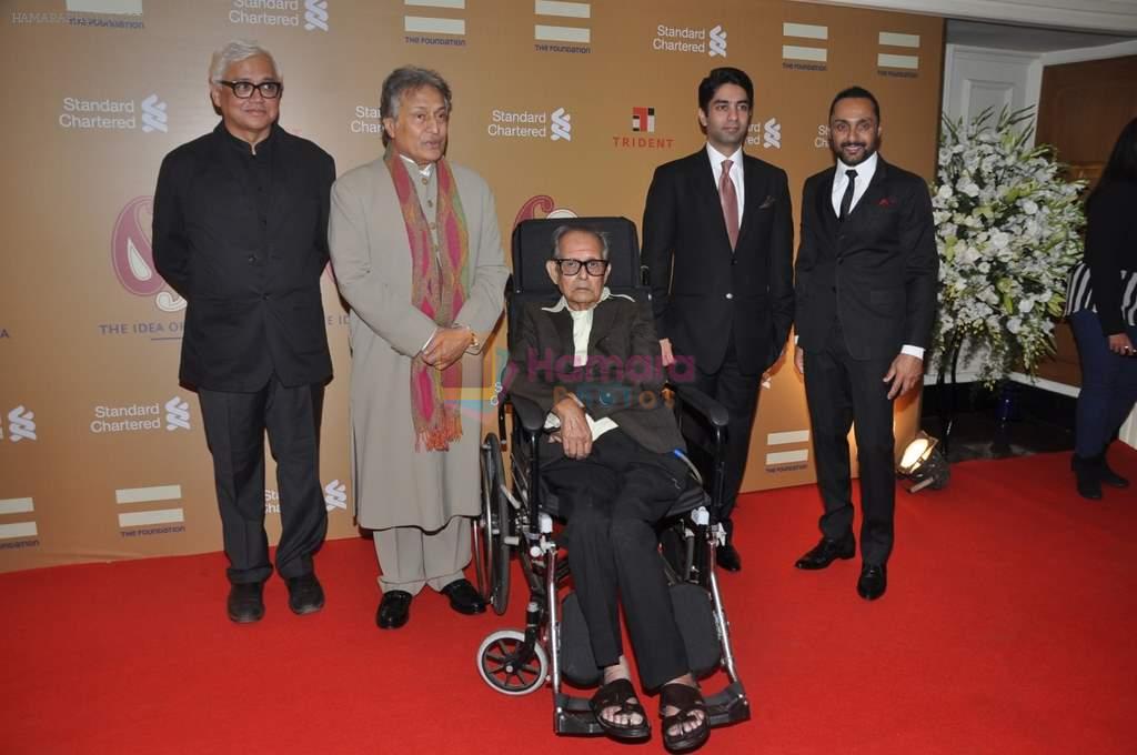 Amitav Ghosh, Ustad Amjad Ali Khan, Abhinav Bindra, Rahul Bose and RK Laxman at Standard Chartered Event in Trident, Mumbai on 22nd Feb 2014