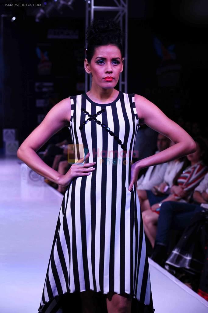 Model walks for Jatin Kocchar on day 2 of Bengal Fashion Week on 22nd Feb 2014