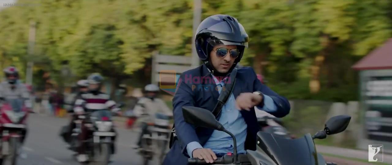 Ayushmann Khurrana in Bewakoofiyaan Movie Still