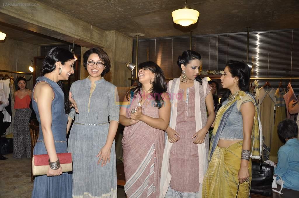 Tisca Chopra, Swara Bhaskar at Urvashi Kaur's collection launch in Ensemble, Mumbai on 28th Feb 2014