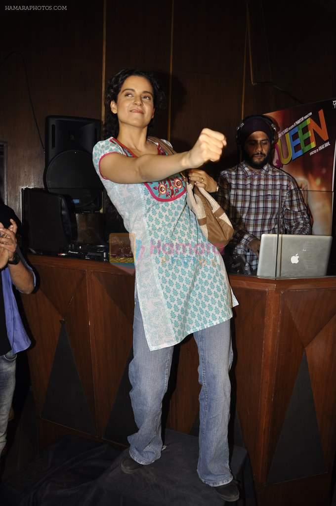 Kangana Ranaut goes clubbing to promote Queen in Mumbai on 1st March 2014