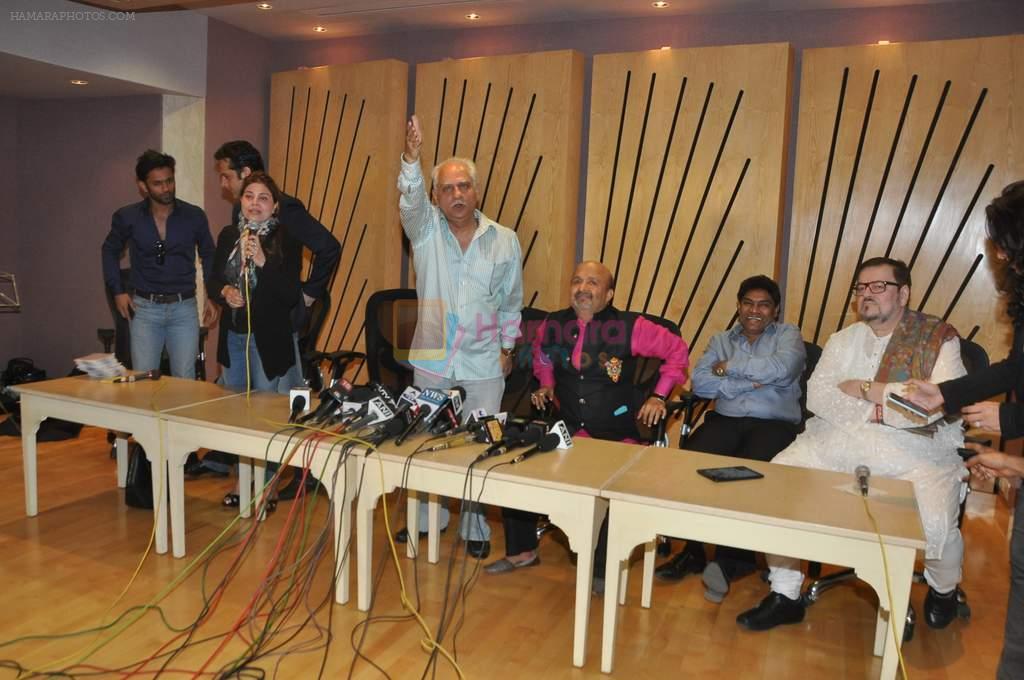 Rahul Vaidya, Sapna Mukherjee, Ramesh Sippy, Sameer, Johnny Lever, Nitin Mukesh, Fardeen Khan with celebs protest Subrata Roy's arrest in Mumbai on 2nd March 2014