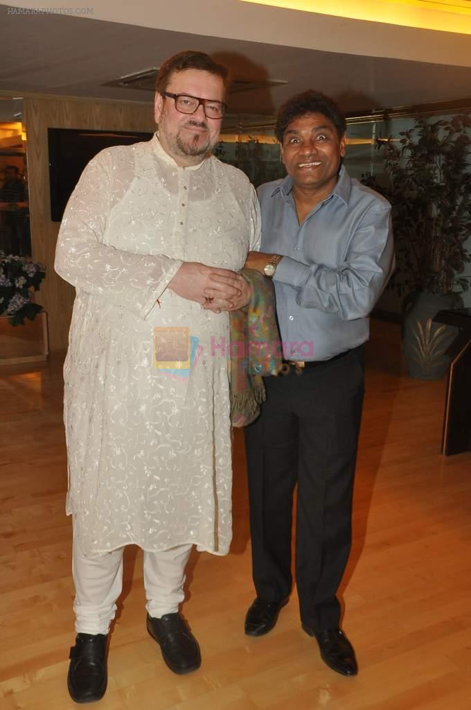 Johnny Lever, Nitin Mukesh with celebs protest Subrata Roy's arrest in Mumbai on 2nd March 2014