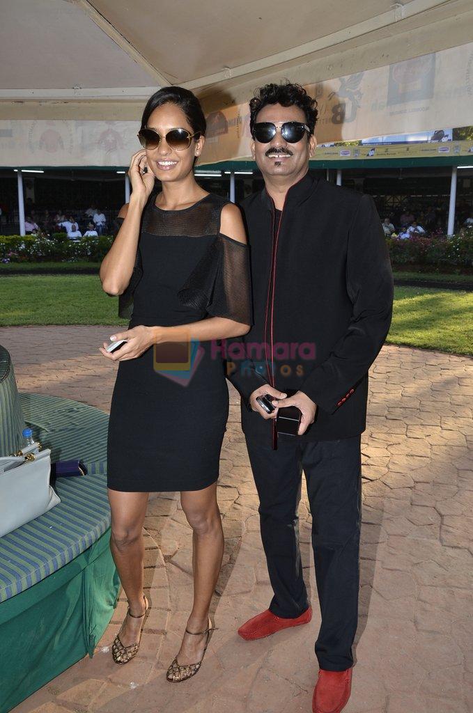 Lisa Haydon, Wendell Rodericks at Gladrags Mrs India and race in Mumbai on 9th March 2014