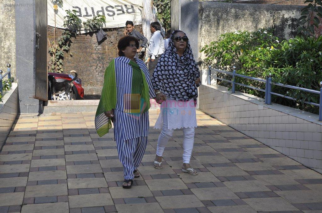 at Bolly Chawla's funeral in Walkeshwar, Mumbai on 9th March 2014