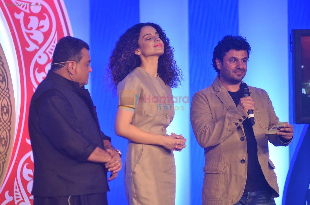 Kunal Vijaykar, Kangana Ranaut, Vikas Bahl at Foodie Awards 2014 in ITC Grand Maratha, Mumbai on 10th March 2014