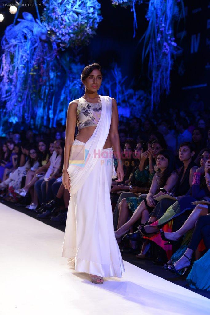 Model walk for Manish Malhotra Show at LFW 2014 opening in Grand Hyatt, Mumbai on 11th March 2014