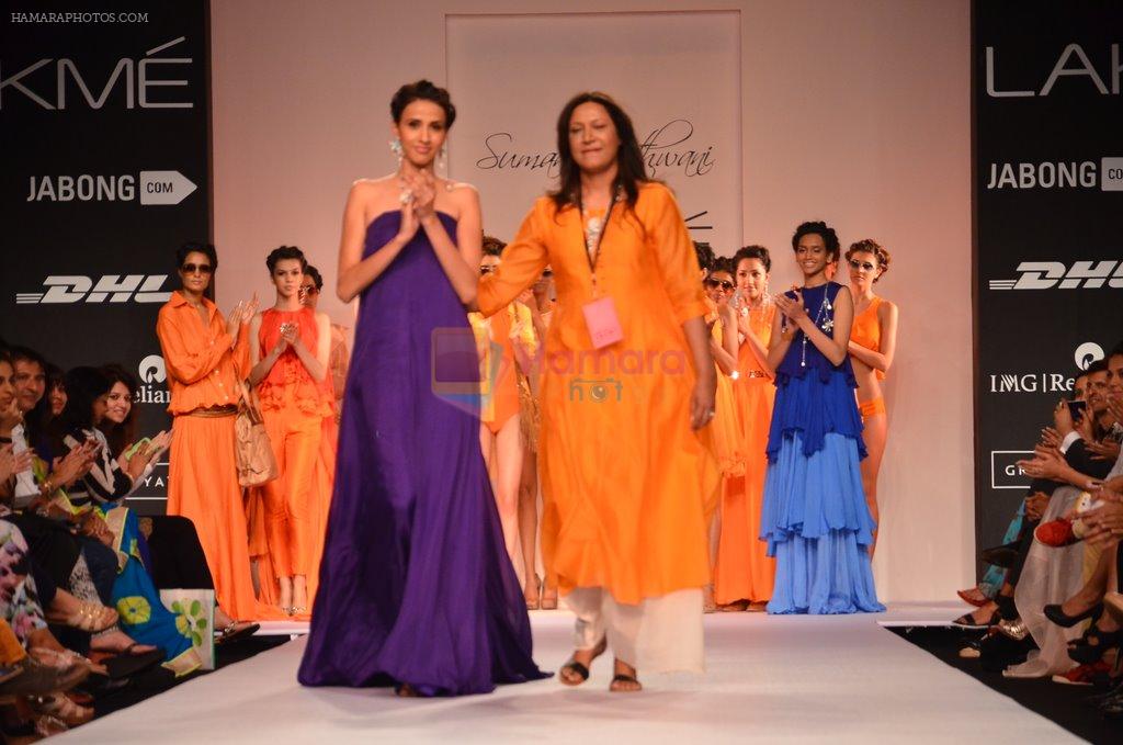Model walk for Suman Nathwani Show at LFW 2014 Day 2 in Grand Hyatt, Mumbai on 13th March 2014