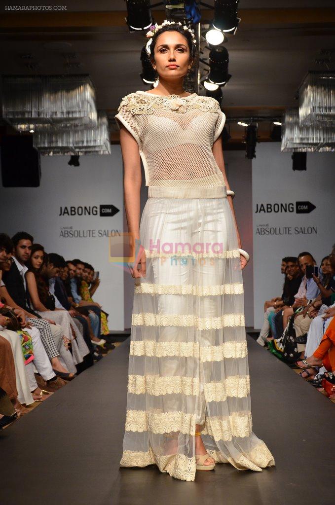 Model walk for Sounia Gohil Show at LFW 2014 Day 1 in Grand Hyatt, Mumbai on 12th March 2014