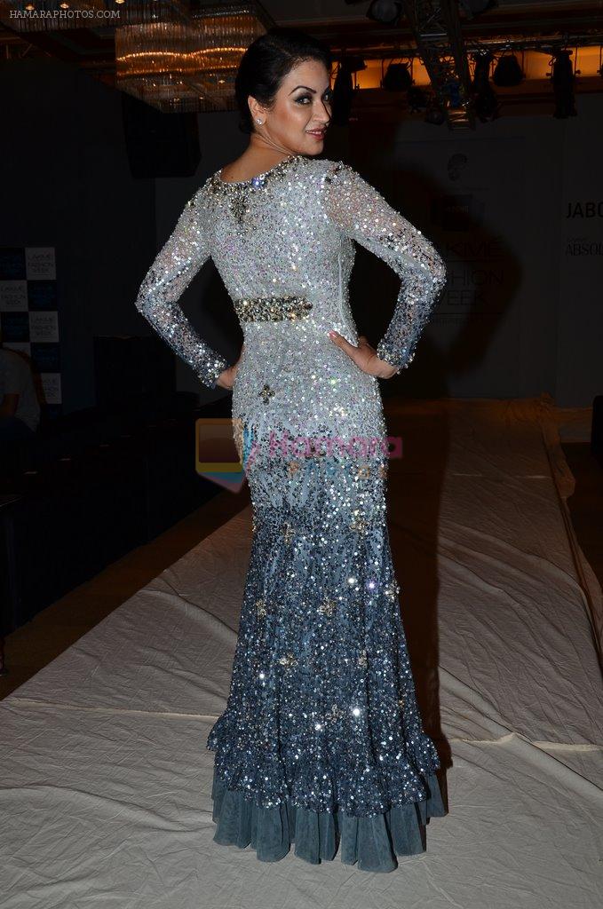 Maryam Zakaria on Day 2 at LFW 2014 in Grand Hyatt, Mumbai on 13th March 2014