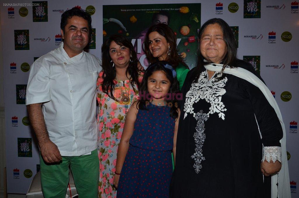 Vivky Ratnani at the launch of chef Vicky Ratnani's book in Nido, Mumbai on 20th March 2014