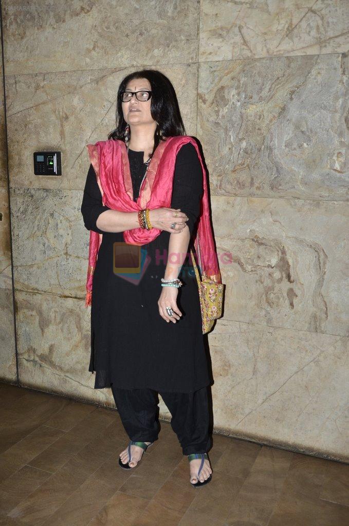 Sarika at Club 60 screening on occasion of 100 days and tribute to Farooque Shaikh in Lightbox, Mumbai on 23rd March 2014