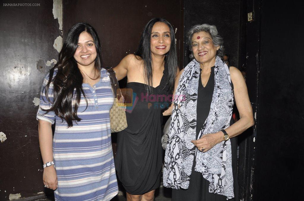 Suchitra Pillai, Dolly Thakore at Scent of a man play screening in St Andrews, Mumbai on 23rd March 2014