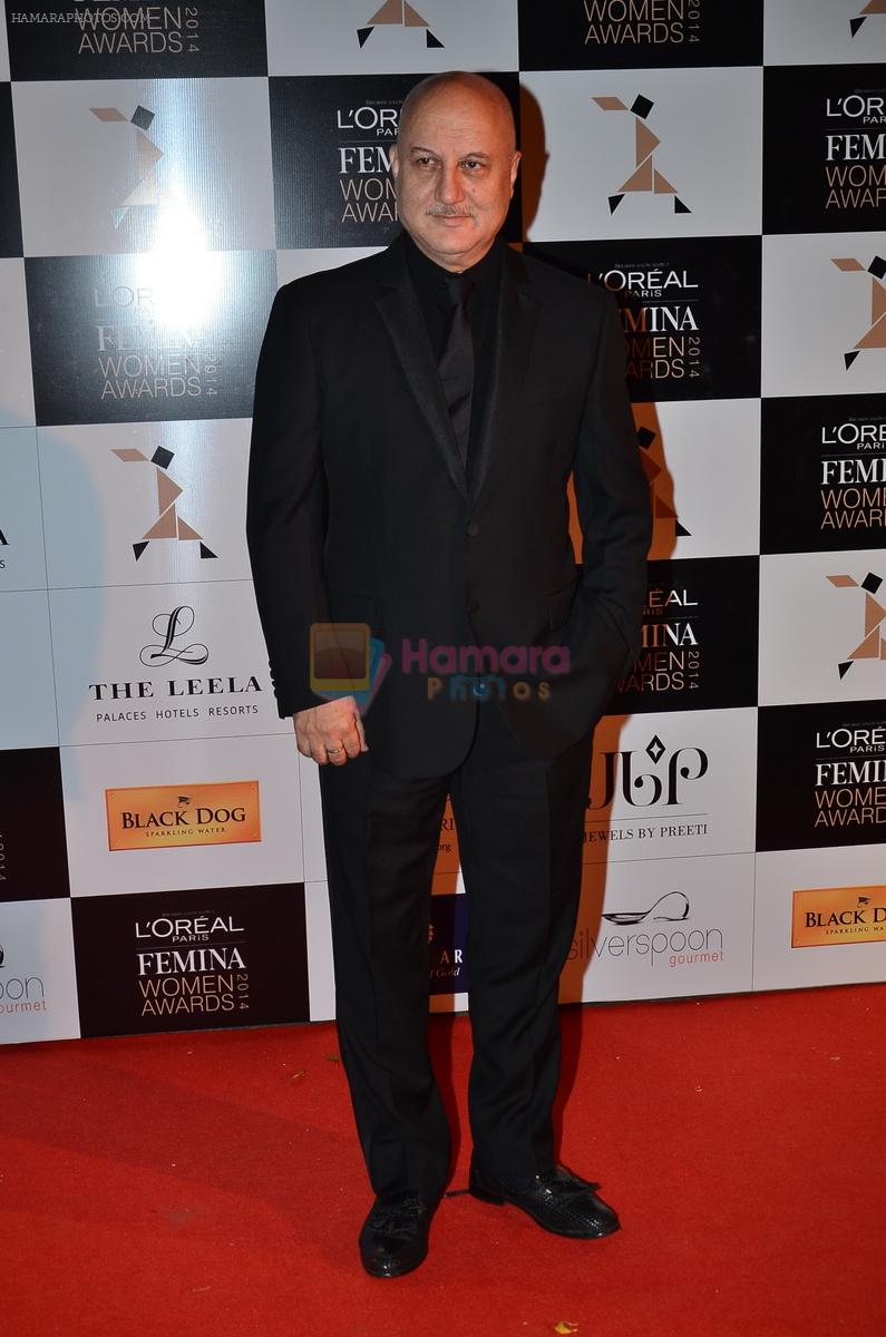 Anupam Kher at Loreal Paris Women Awards in Mumbai on 27th March 2014