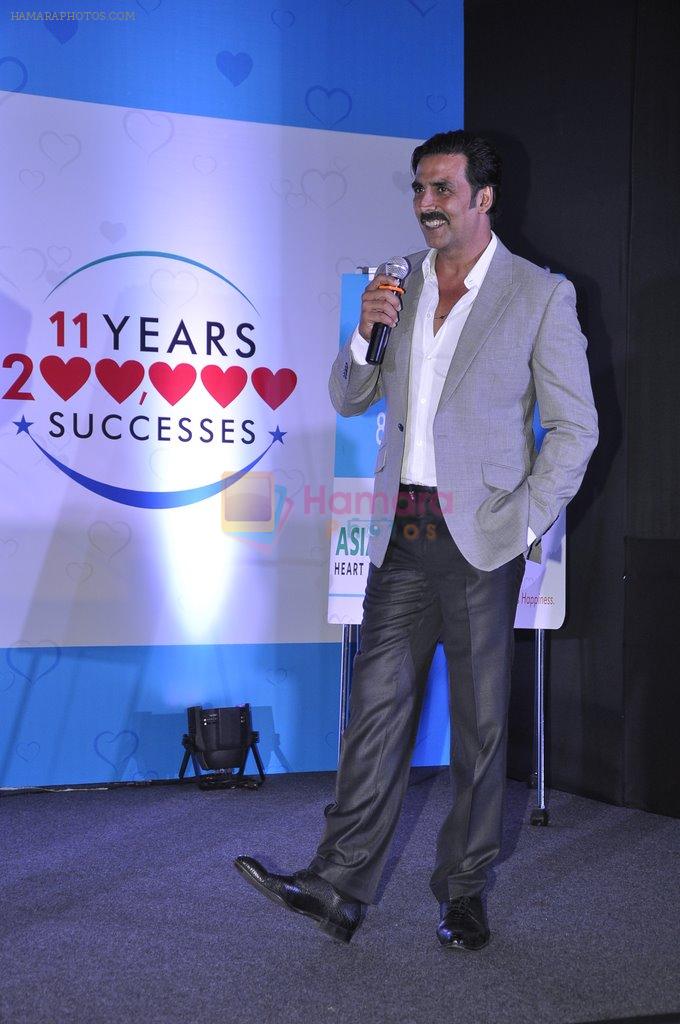 Akshay kumar at Asian Heart Institute's Emergency Health Card Launch with Dr. Panda in Mumbai on 28th March 2014
