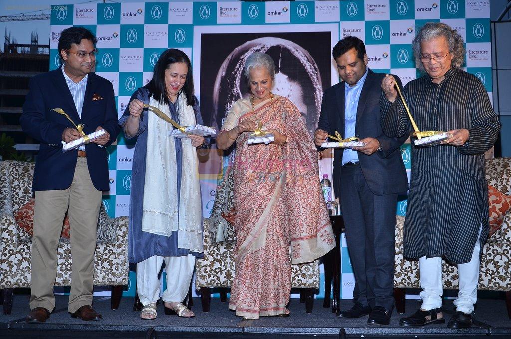 Waheeda Rehman's biography launch in Bandra, Mumbai on 5th April 2014