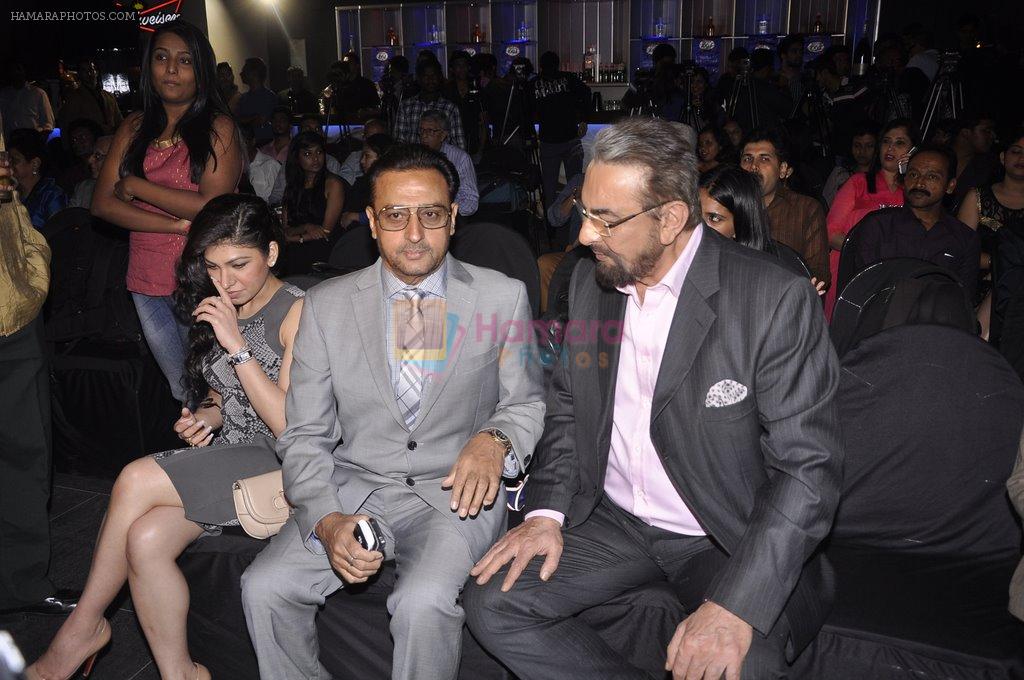 Kabir Bedi, Gulshan Grover at Savvy Magazine special issue launch in F Bar, Mumbai on 7th April 2014
