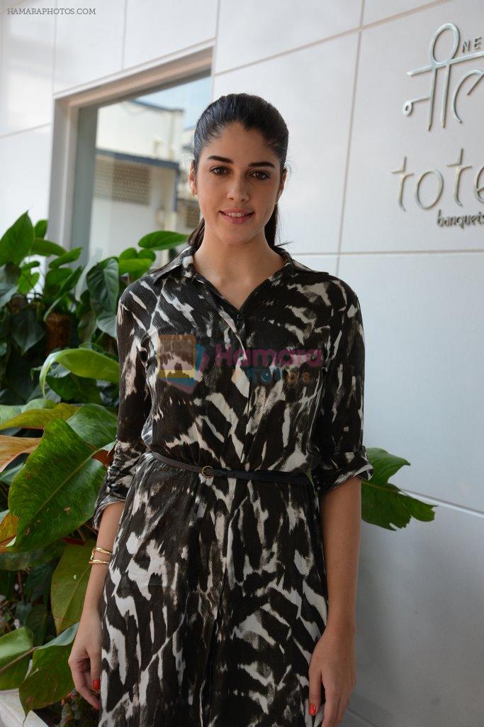 Izabelle Liete lunch at Neel, Andheri on 8th April 2014
