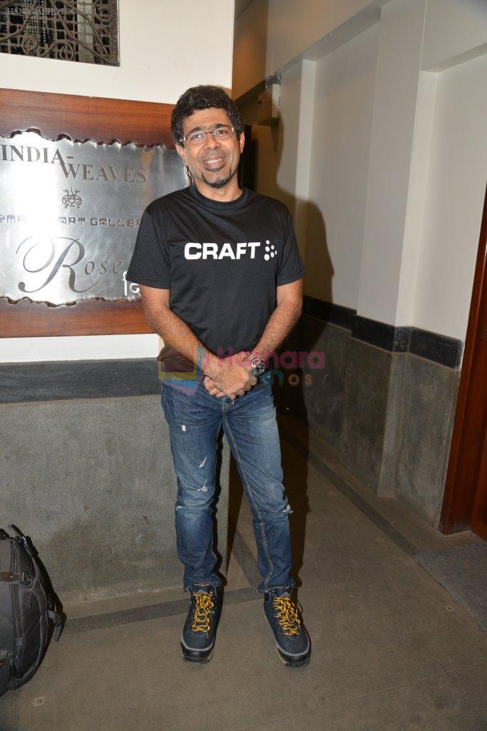 at Aamir Khan's sister Nikhat Khan art showcase in Cymroza art gallery, Mumbai on 11th April 2014