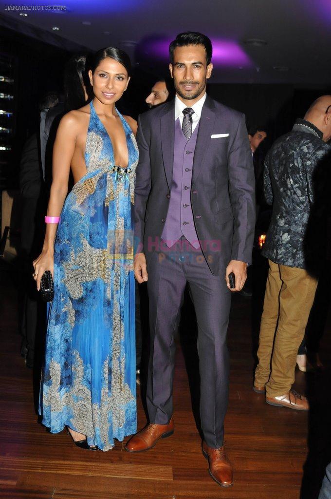 Candice Pinto & Asif azim  snapped at Palladium on 11th April 2014