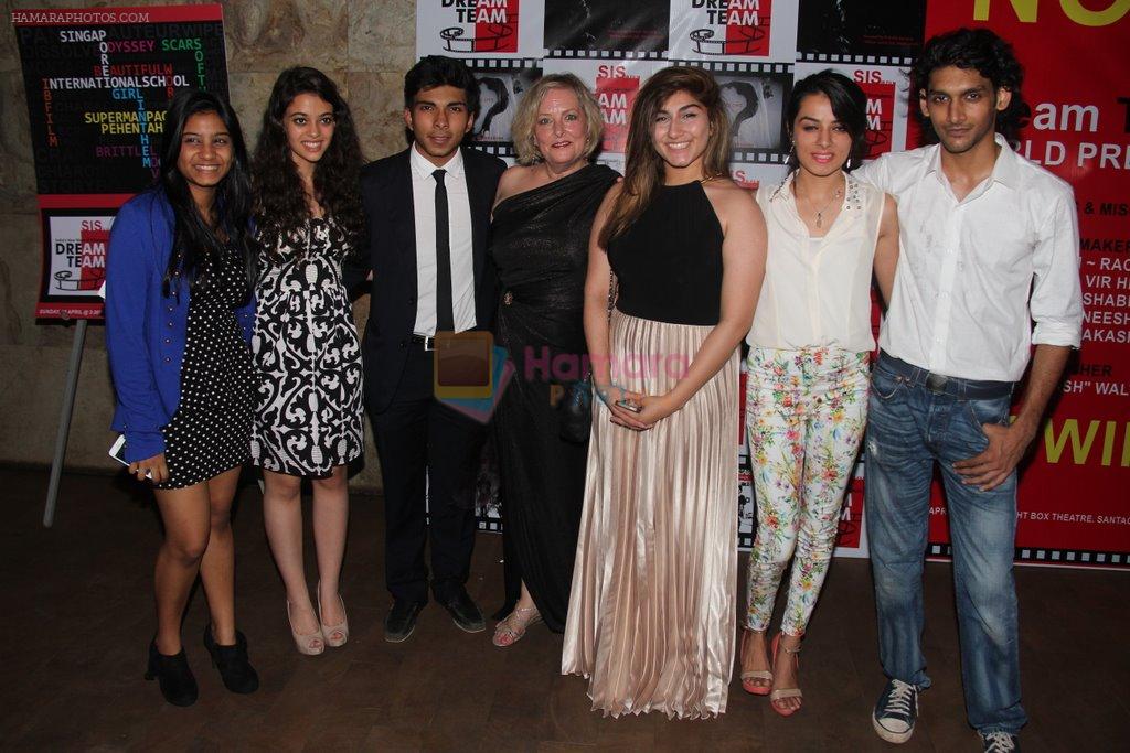 Aaryamann Sethi, Rachael Singh, Giaa Singh Arora and karan Ghosh at the premiere of films by starkids in Lightbox Theatre, Mumbai on 13th April 2014