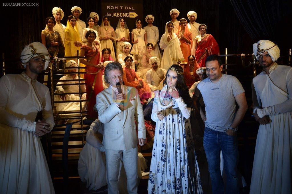 Shraddha Kapoor walks for Rohit Bal for Jabong in Mumbai on 15th April 2014
