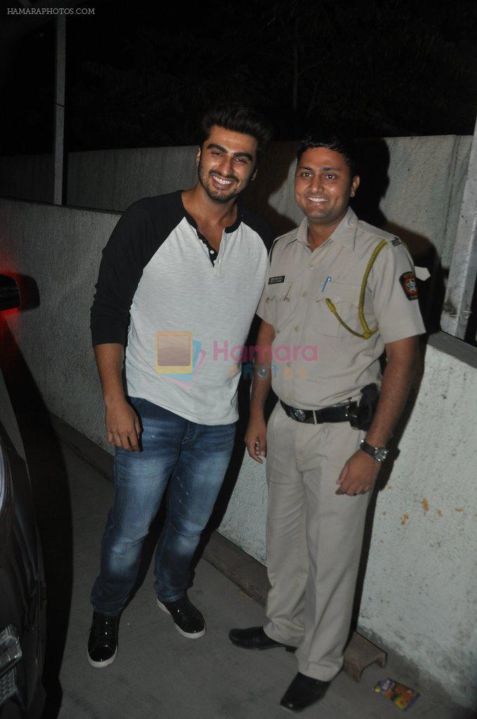 Arjun Kapoor at 2 States special screening for cops in Mumbai on 17th April 2014