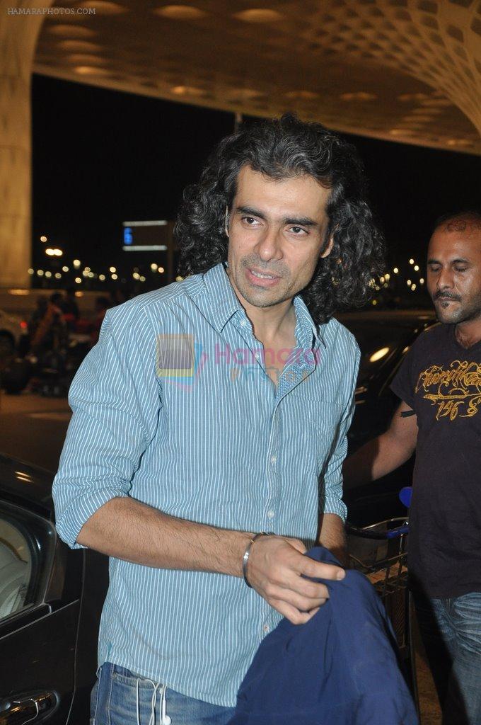 Imtiaz Ali leave for IIFA Tampa on day 1 in Mumbai on 21st April 2014