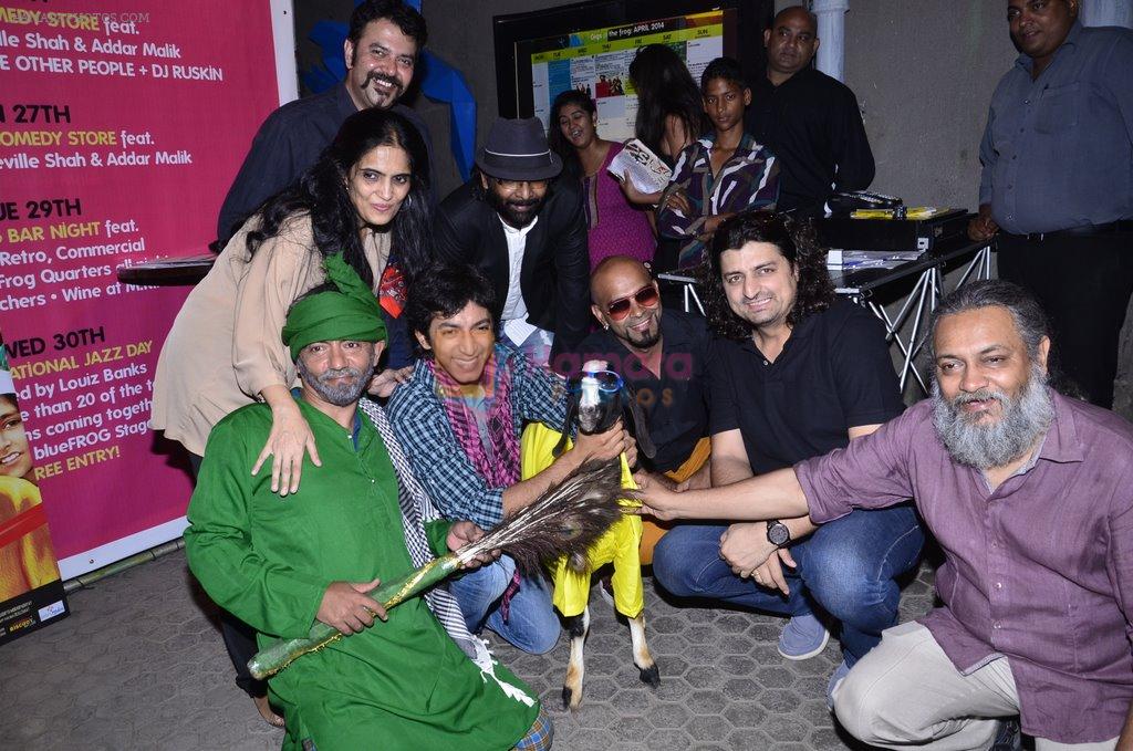 Anshuman Jha, Asif Basra, Janaki Vishwanathan at Yeah Hain Bakrapur music promotion in Blue Frog, Mumbai on 21st April 2014