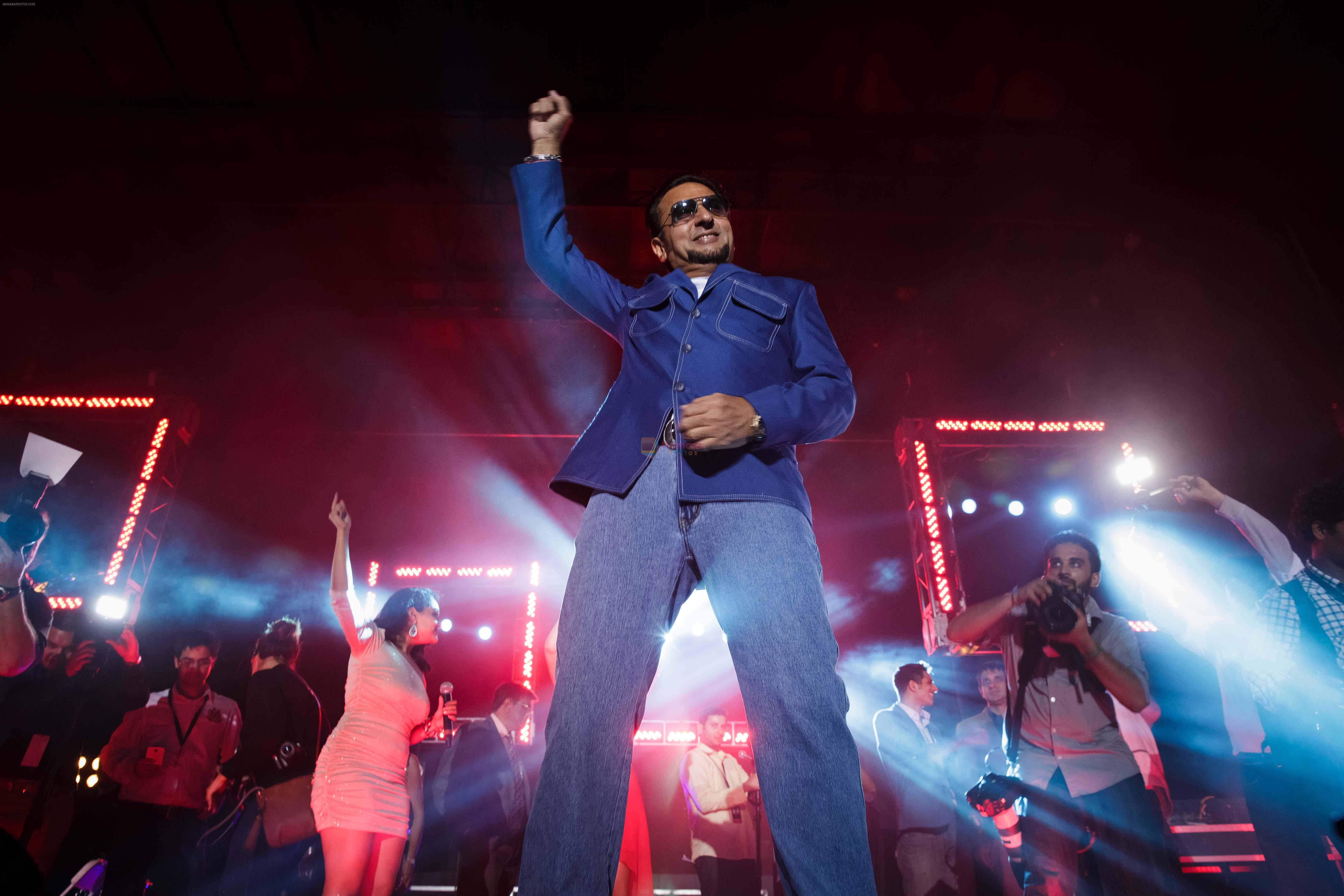 Gulshan Grover works on Stomp for IIFA on 24th April 2014