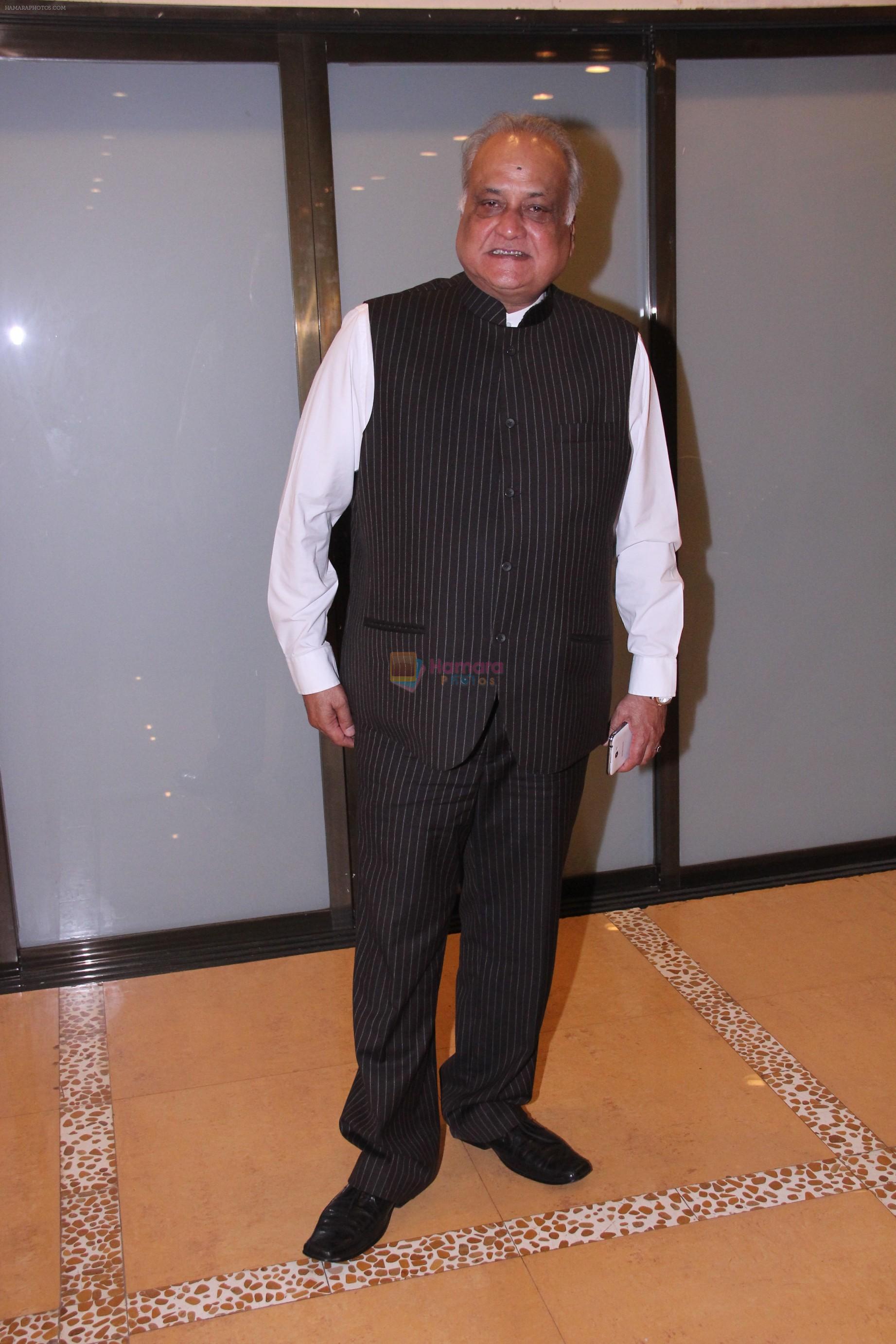 TP.Agarwal at Kishori Shahane b_day party in Country Club, Andheri, Mumbai on 26th April 2014