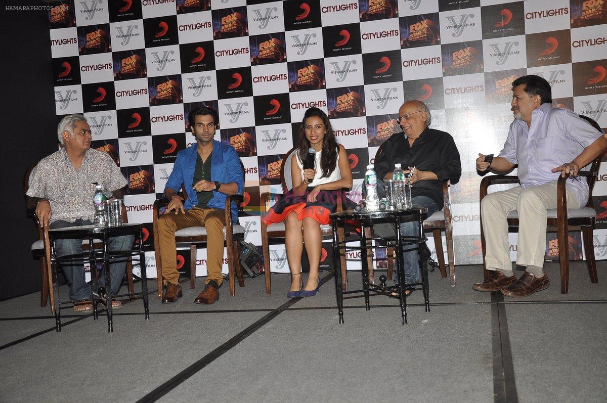 Anwita, Raj Kumar Yadav, Mahesh Bhatt, Hansal Mehta at the Press conference of movie Citylights in Mumbai on 5th May 2014