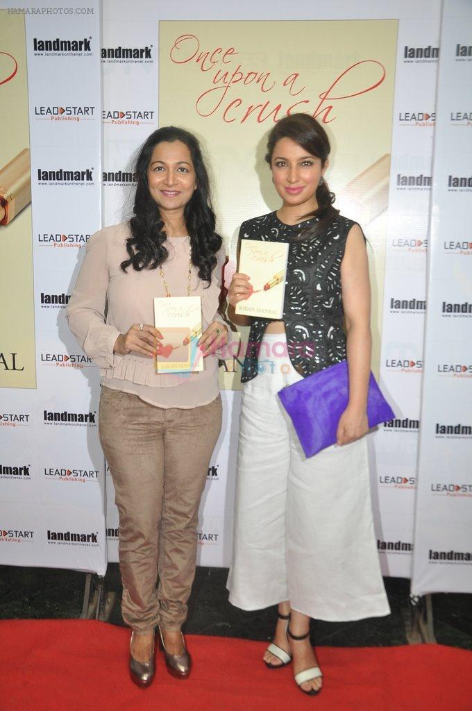 Tisca Chopra at Kiran Manral's book launch in Landmark, Mumbai on 9th May 2014