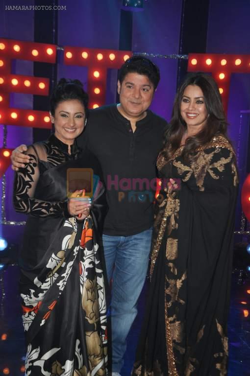 Divya Dutta, Sajid Khan, Mahima Chaudhry at NDTV ticket to bollywood in Mumbai on 13th May 2014