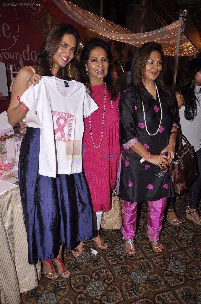 Esha Gupta at Elle Carnival in Taj Hotel, Mumbai on 18th May 2014