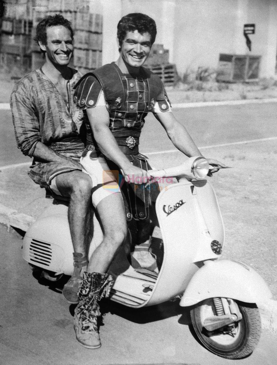 Charlton_Heston'stephen_Boyd_Ben_Hur_1959