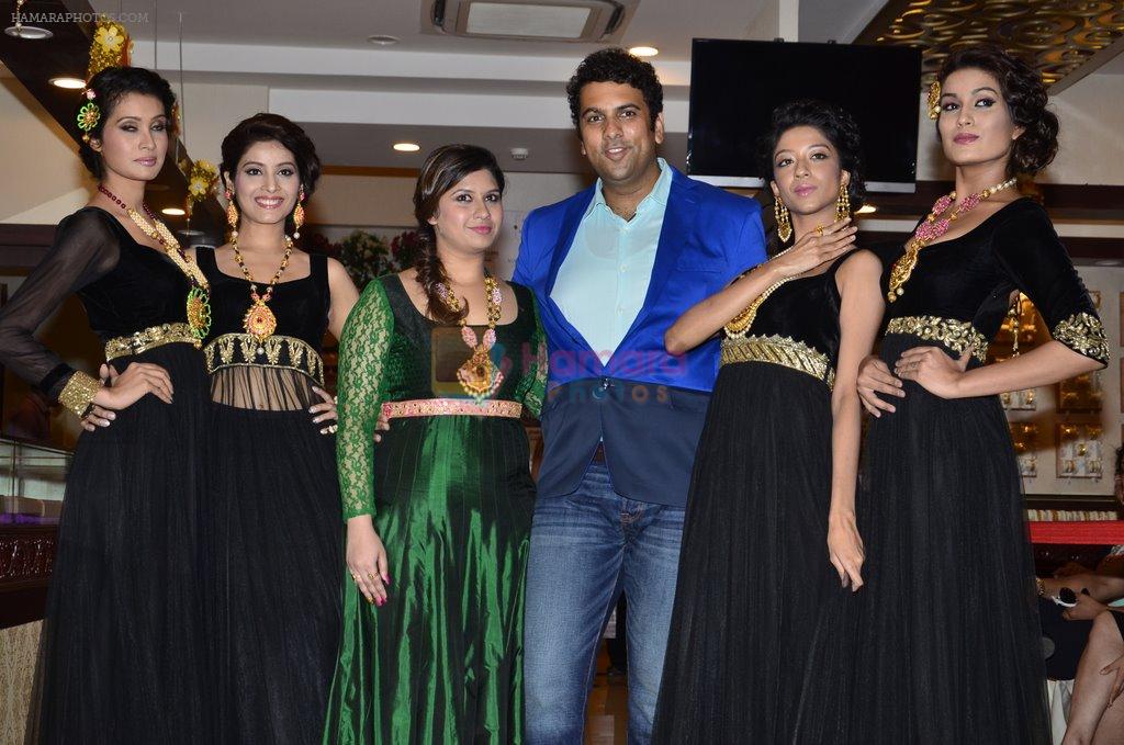 at Satyam Shivam Sundaram collection launch by jewellers P. N. Gadgil in Mumbai on 30th May 2014