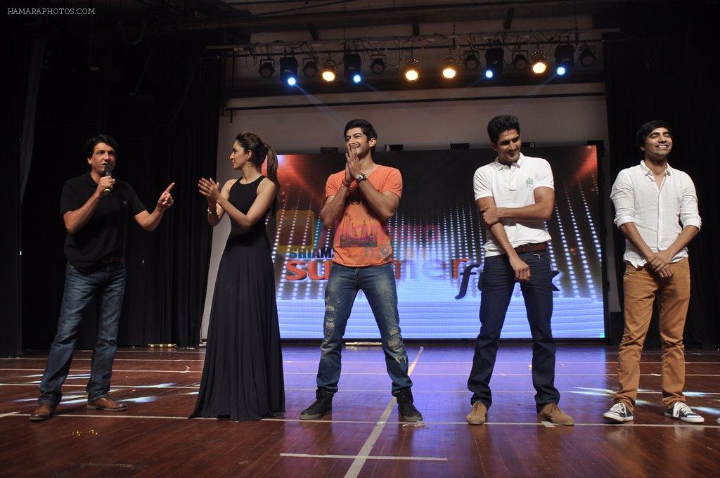 Arfi Lamba, Kiara Advani, Vijender Singh, Mohit Marwah, Shiamak Davar with Fugly team visits Shiamak's show Selcouth finale on 1st June 2014