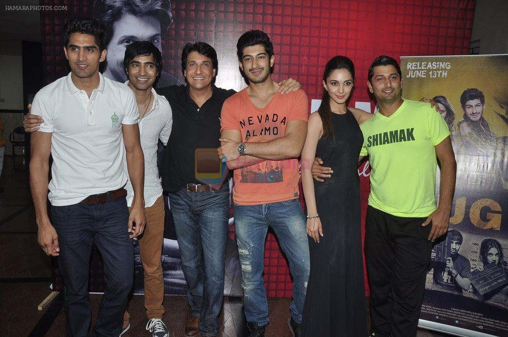 Arfi Lamba, Kiara Advani, Vijender Singh, Mohit Marwah, Shiamak Davar with Fugly team visits Shiamak's show Selcouth finale on 1st June 2014