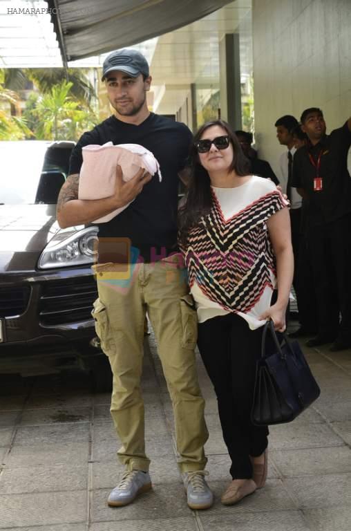 Imran Khan's baby discharged from hospital in Khar, Mumbai on 12th June 2014