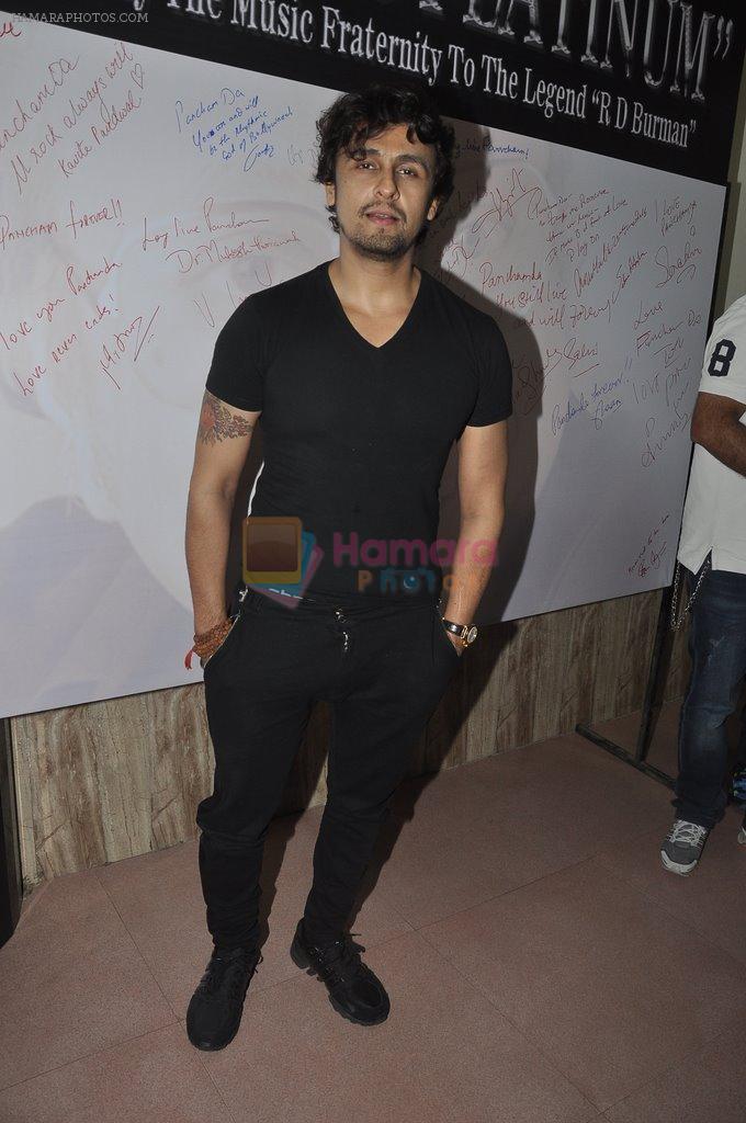 Sonu Nigam at Bollywood's tribute to RD Burman in shanmukhananda hall on 27th June 2014