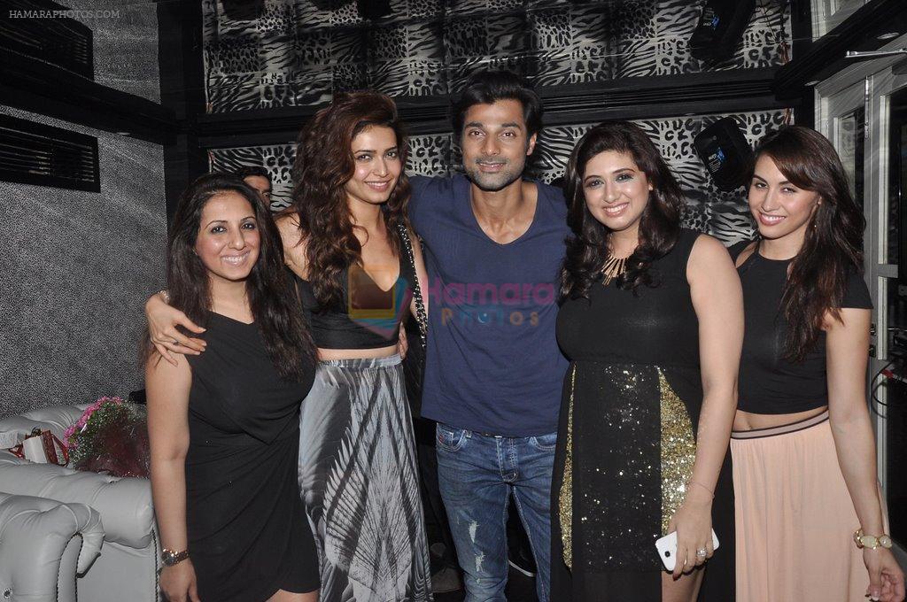 munisha Khatwani Karishma tanna, Hanif Hallal, Vahbiz and Loren Gotlieb at Vivian Dsena's birthday party in Villa 69, Mumbai on 28th June 2014