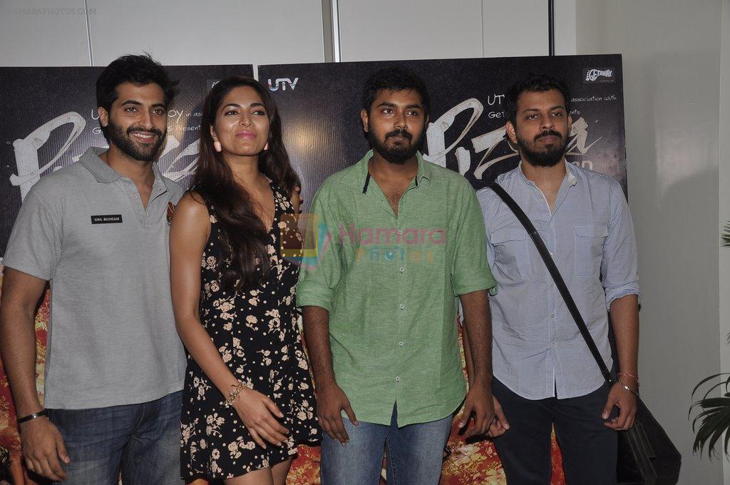 Akshay Oberoi, Parvathy Omanakuttan, Akshay Akkineni, Bejoy Nambiar at Pizza film promotions in Chakala, Mumbai on 1st July 2014