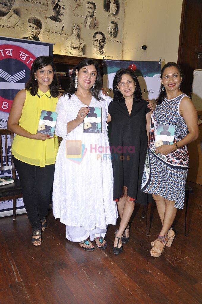 Maria Goretti, Sonali Kulkarni at Anita Shirodkar's book Secrets launch in Kitab Khana, Mumbai on 3rd July 2014