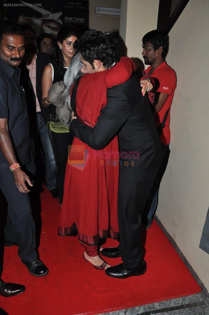 Jaya Bachchan, Armaan Jain at Lekar Hum Deewana Dil Premiere in PVR on 4th July 2014