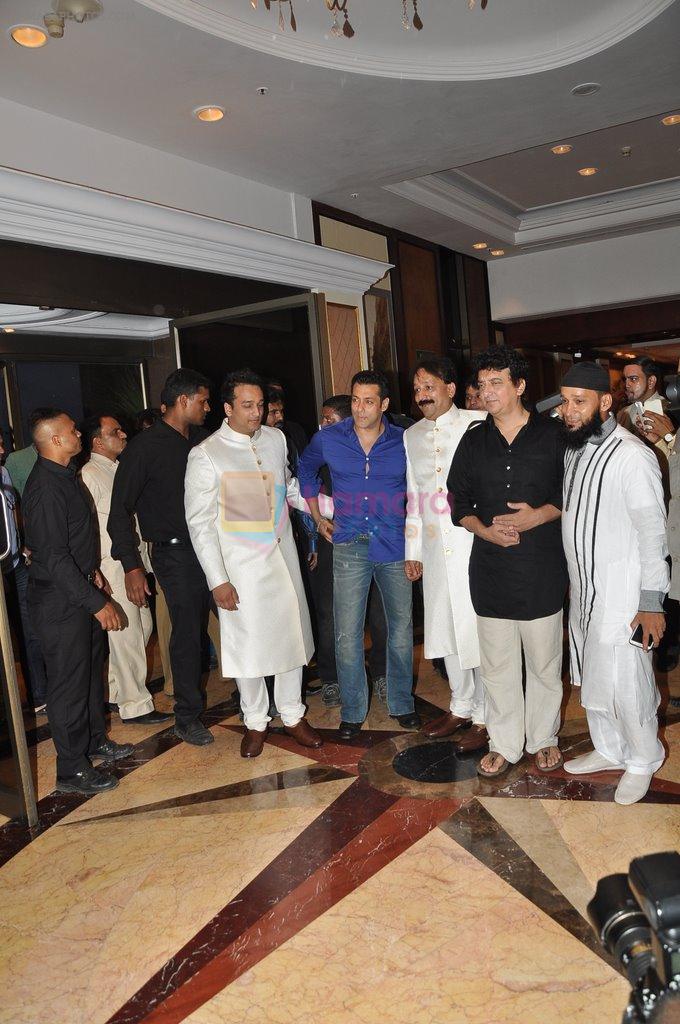 Salman Khan, Sajid Nadiadwala at Baba Siddiqui's iftar party in Mumbai on 6th July 2014