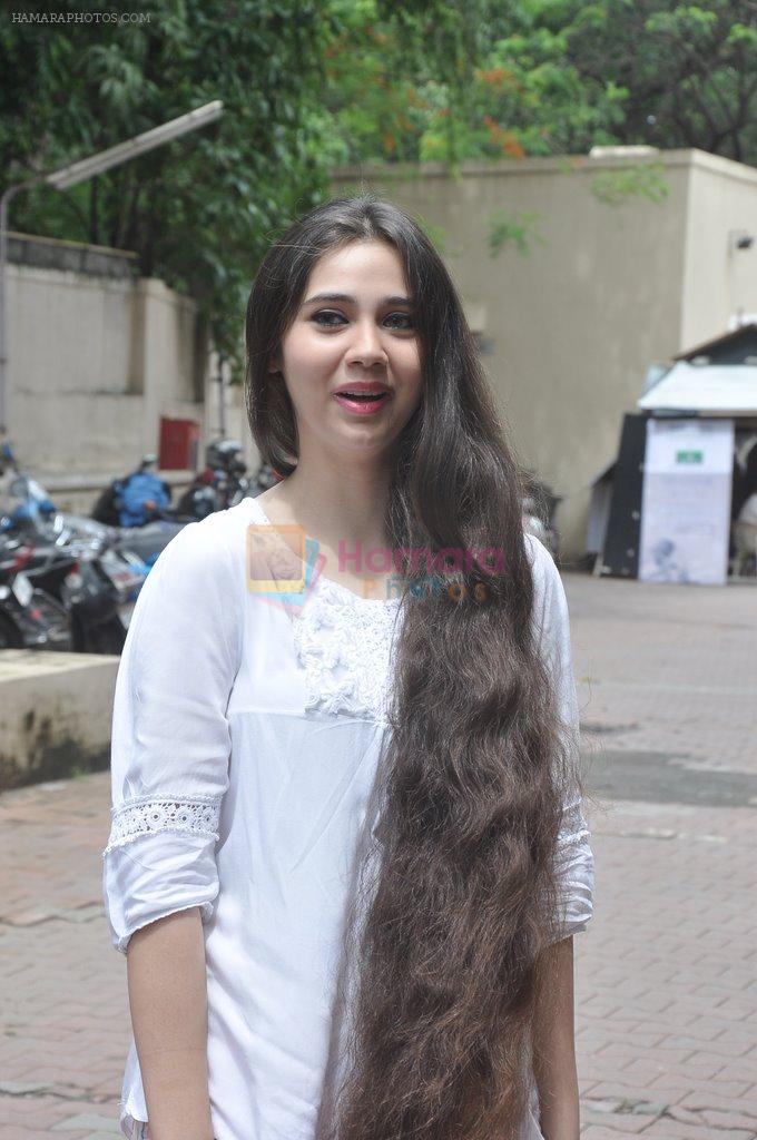Sasha Agha at Desi Kattey promotions in Shivaji Park, Mumbai on 14th July 2014
