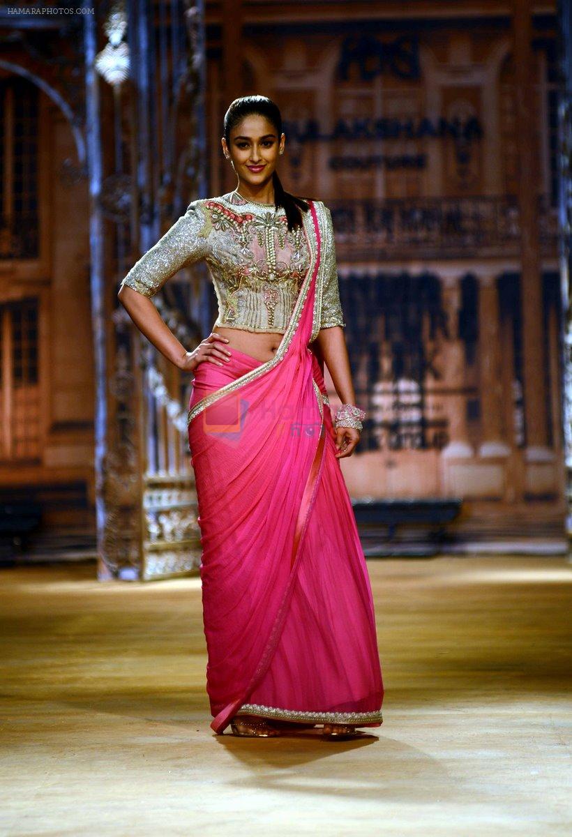 Ileana D'Cruz walk for Sulakshana Couture show on final day of India Couture Week in Delhi on 20th July 2014
